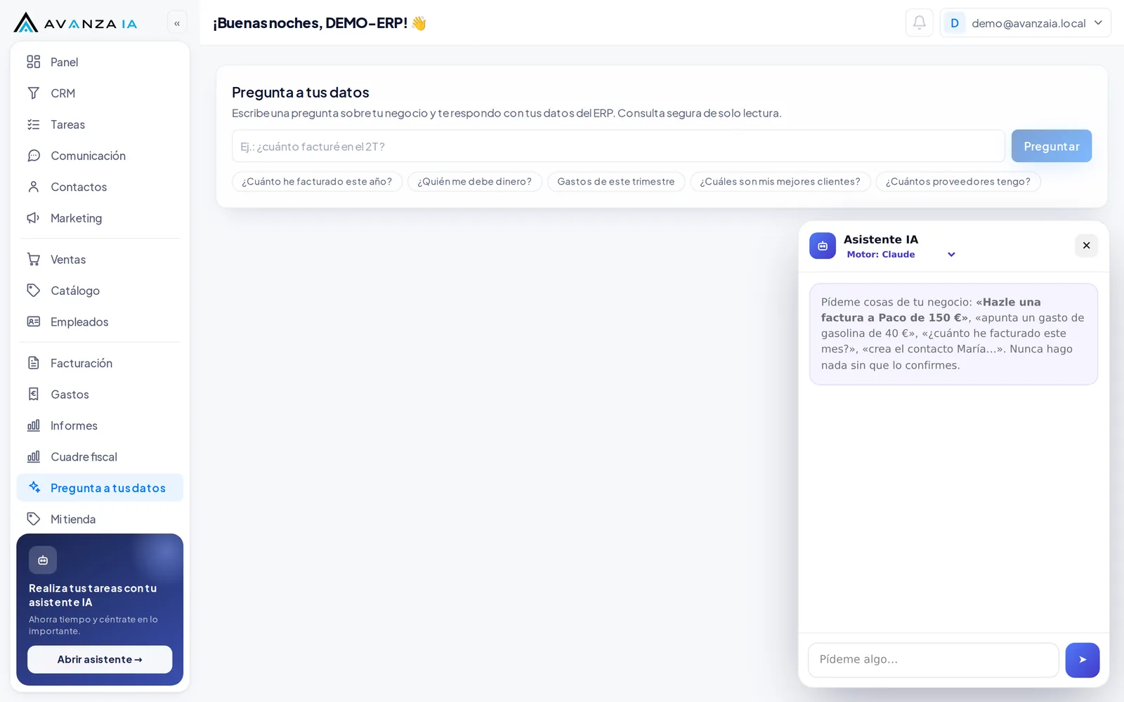 Asistente del ERP que propone preparar una factura, apuntar un gasto o crear un contacto y no hace nada sin confirmación
